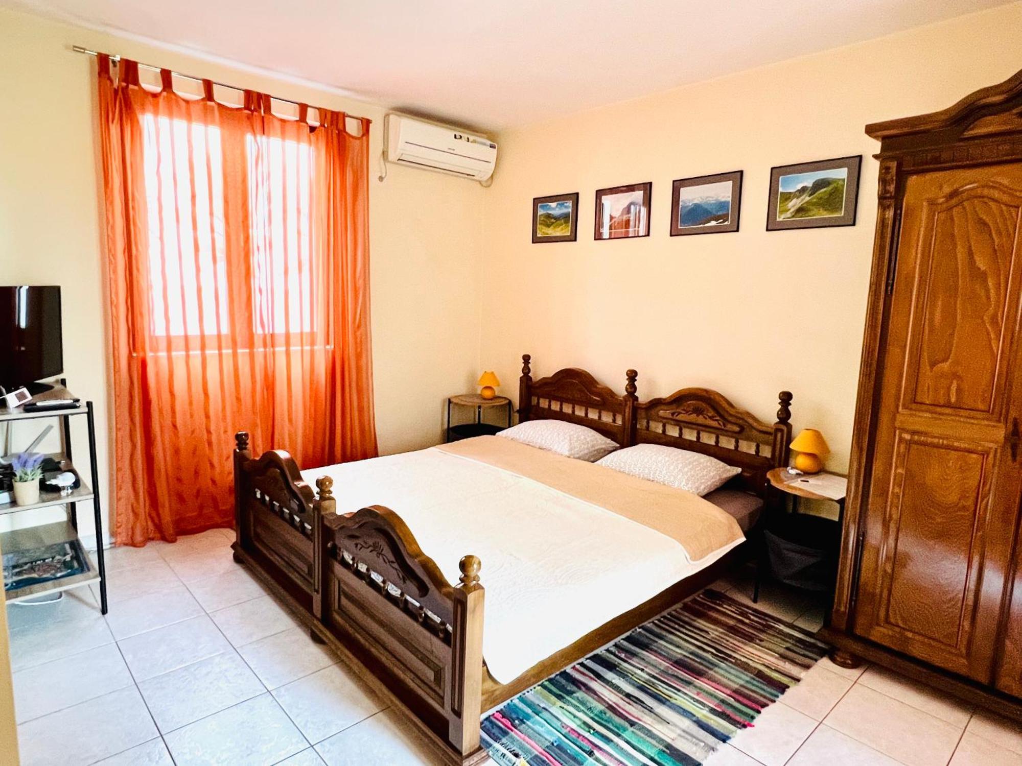 Villa Dionis Budva Buitenkant foto
