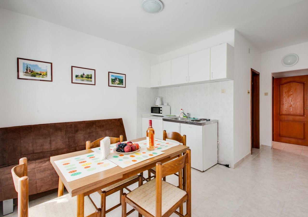 Villa Dionis Budva Buitenkant foto